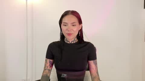 Sara online show from 04/09/26, 02:11