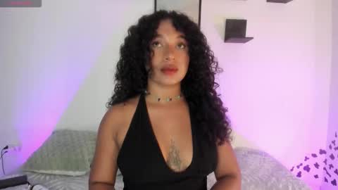 sara sofia online show from 09/19/25, 05:46