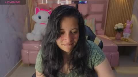 Snapshot of sara_tellez_s chatting on 07/07/26, 07:23 Sara T. online show from 07/07/26, 07:23