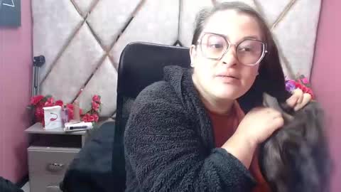 sara_thonson_ online show from 02/20/26, 03:14