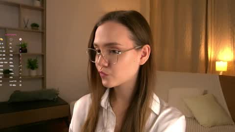 Im Sara  online show from 03/29/26, 07:58