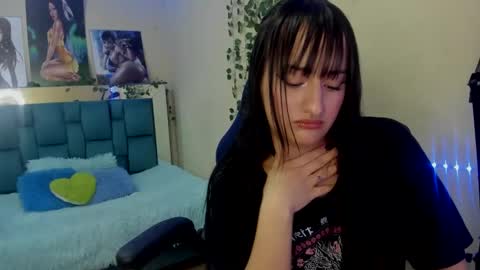Snapshot of saraa_ramirez chatting on 02/03/25, 02:55 Sarah Ramirez online show from 02/03/25, 02:55