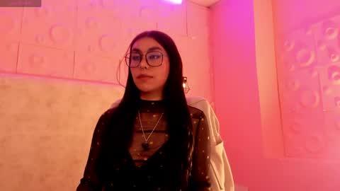 Sara online show from 05/28/26, 03:48
