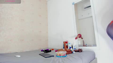 Snapshot of saraacollinss chatting on 02/19/25, 09:03 saraacollinss online show from 02/19/25, 09:03