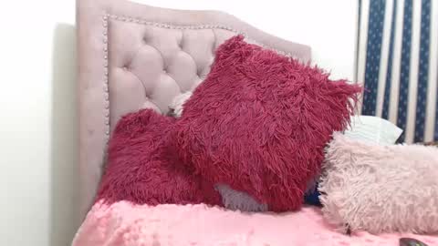 Sara online show from 09/11/25, 09:59