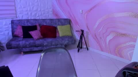 Sara online show from 12/11/24, 07:25