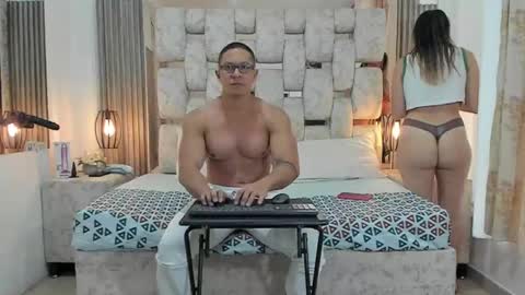 Snapshot of saraandjhony chatting on 12/06/24, 12:38 saraANDyoni online show from 12/06/24, 12:38