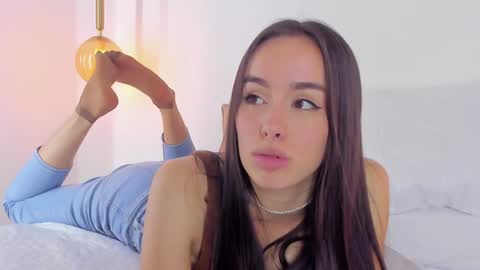 Snapshot of saraarchbould chatting on 12/07/24, 10:28 Sara online show from 12/07/24, 10:28