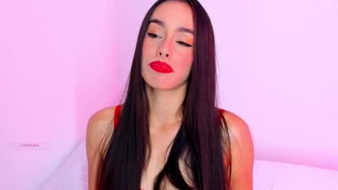 Snapshot of saraarchbould chatting on 02/16/25, 02:53 Sara online show from 02/16/25, 02:53