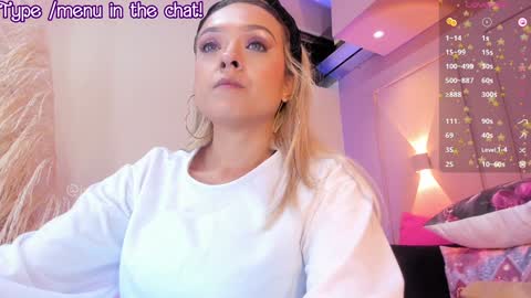 Snapshot of saraavila_ chatting on 12/22/24, 03:00 SaraAvila online show from 12/22/24, 03:00