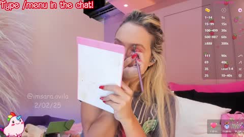 Snapshot of saraavila_ chatting on 02/02/25, 11:00 SaraAvila online show from 02/02/25, 11:00