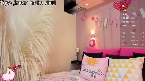 Snapshot of saraavila_ chatting on 02/09/25, 11:36 SaraAvila online show from 02/09/25, 11:36