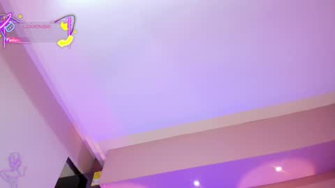 Snapshot of saraavila_ chatting on 09/15/25, 12:32 SaraAvila online show from 09/15/25, 12:32