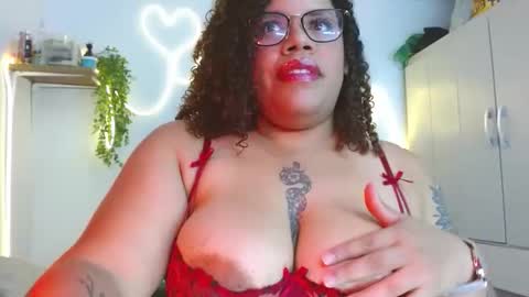 sarabbw173 online show from 04/01/26, 03:29