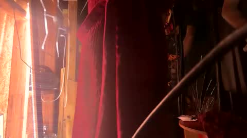 Snapshot of saracan7 chatting on 03/06/26, 04:09 Sarrah Sweet online show from 03/06/26, 04:09