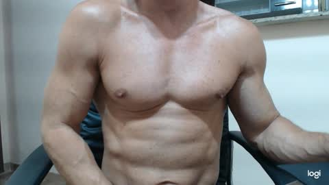 Snapshot of saradorj92 chatting on 01/08/25, 05:59 saradorj92 online show from 01/08/25, 05:59