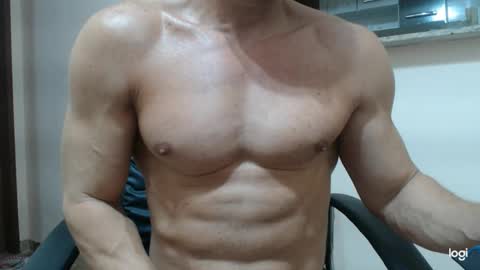 Snapshot of saradorj92 chatting on 02/05/25, 05:52 saradorj92 online show from 02/05/25, 05:52