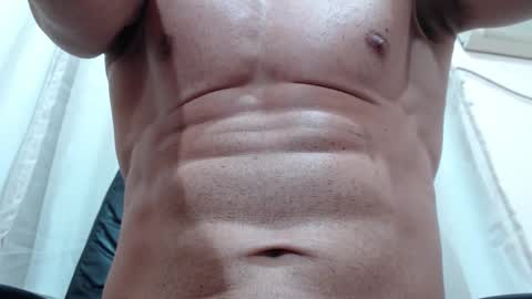 Snapshot of saradorj92 chatting on 10/11/25, 12:10 saradorj92 online show from 10/11/25, 12:10