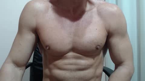 saradorj92 online show from 02/24/26, 02:31