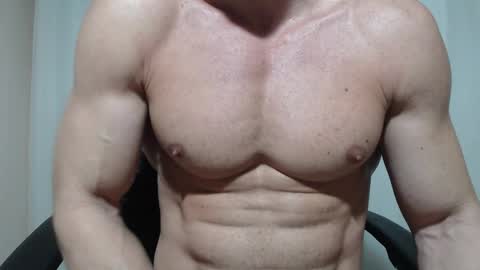 saradorj92 online show from 04/11/26, 07:45