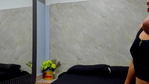 Sarah online show from 11/14/25, 11:53