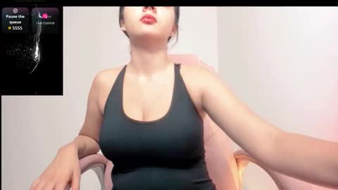 sarah online show from 09/18/25, 10:01