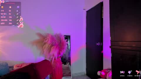 Snapshot of sarah_bali chatting on 02/04/25, 11:27 Sarah Valkiria IG Sar lanister online show from 02/04/25, 11:27