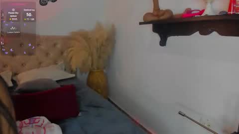 Snapshot of sarah_bali chatting on 12/20/25, 03:35 Sarah Valkiria IG Sar lanister online show from 12/20/25, 03:35