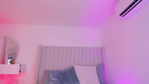 Sarah Bonneth online show from 01/07/26, 11:45