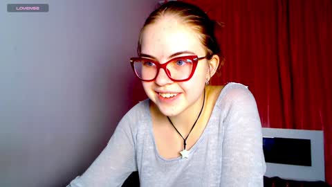 Sarah online show from 12/09/24, 06:25