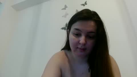 Sarah online show from 04/18/26, 02:21