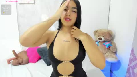 sarah_lowee online show from 07/16/26, 06:14
