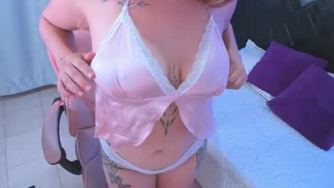 Sarah  online show from 06/13/26, 04:10