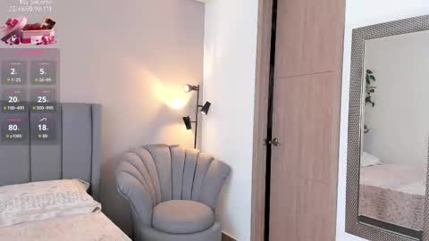 sarah_rayy online show from 02/27/25, 07:15