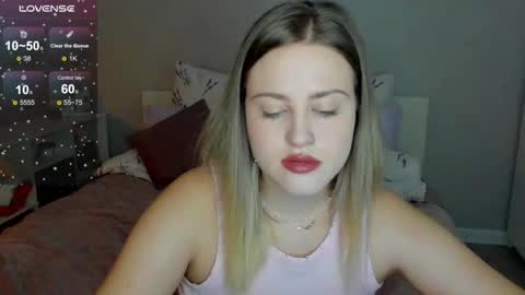 Sarah online show from 10/08/25, 12:08