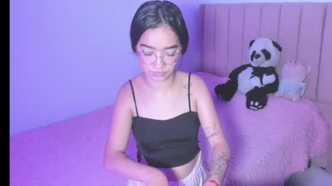 Sarah online show from 10/27/25, 06:45