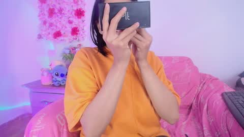 sarahajhoness online show from 03/19/26, 01:37