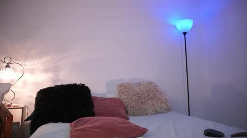 Sarah and Erik online show from 03/14/26, 02:50