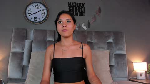 Snapshot of sarahevans__ chatting on 12/07/24, 06:15 Sarah Evans online show from 12/07/24, 06:15