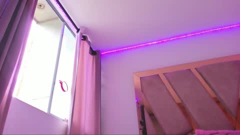 sarahhensoon online show from 02/12/26, 02:12