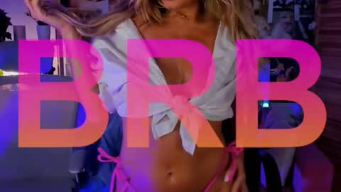 Divine Sarah NONUDE model online show from 02/21/26, 11:00