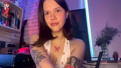 Sarah online show from 04/29/26, 12:48