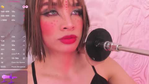 Snapshot of sarahi_camila chatting on 02/25/25, 03:09    online show from 02/25/25, 03:09