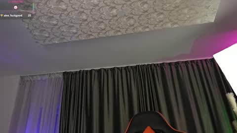 Snapshot of sarahjadore chatting on 03/06/25, 07:54 Sarahjadore online show from 03/06/25, 07:54