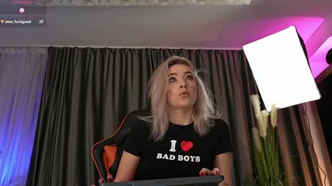 Snapshot of sarahjadore chatting on 03/09/25, 07:37 Sarahjadore online show from 03/09/25, 07:37