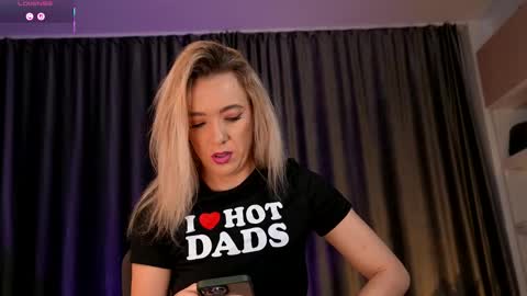 Sarahjadore online show from 01/10/26, 07:37