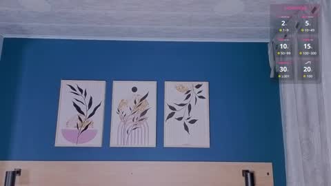 Snapshot of sarahmiler_ chatting on 09/13/25, 11:54 Sarah online show from 09/13/25, 11:54