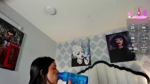 Snapshot of sarahmiler_ chatting on 11/05/25, 07:58 Sarah online show from 11/05/25, 07:58