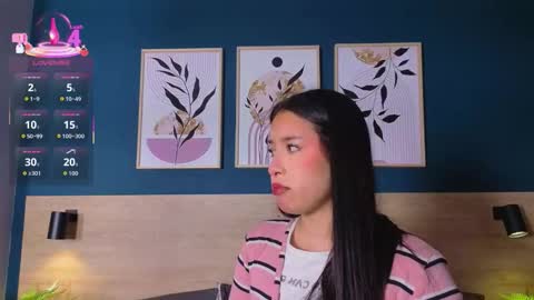 Snapshot of sarahmiler_ chatting on 11/20/25, 07:46 Sarah online show from 11/20/25, 07:46