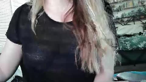 Snapshot of sarahmummy chatting on 02/23/26, 09:34 Sarah online show from 02/23/26, 09:34